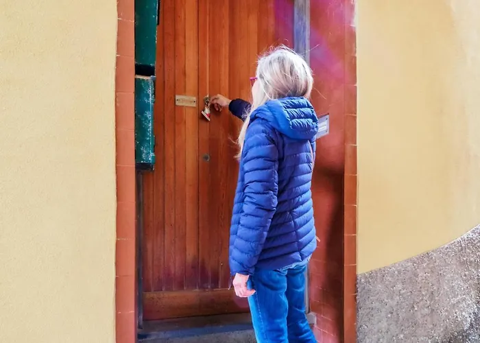 Specciu Village Life Family Vernazza